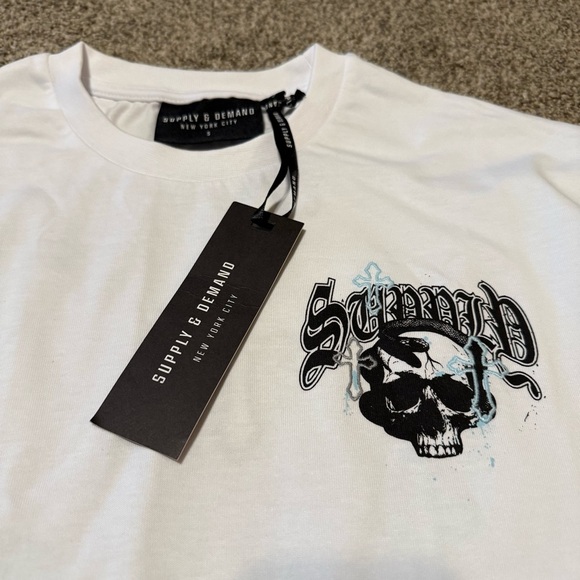 Supply & Demand White Skull Graphic Tee Size S - Picture 5 of 5